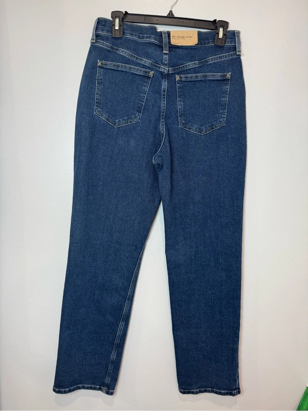 L.L. Bean Women's 207 Vintage High-Rise Straight Leg Jeans Indigo 10Reg NWT - Picture 3 of 14